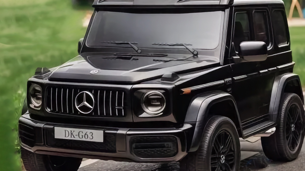 Mercedes AMG 1