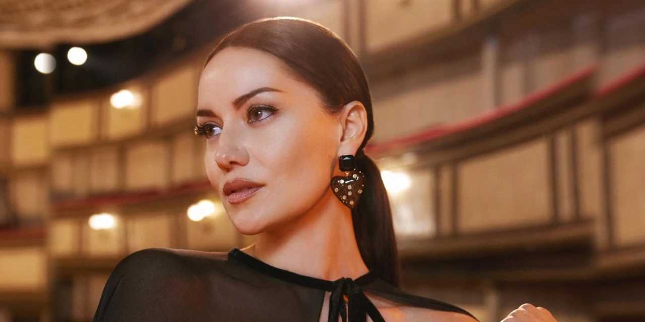 Fahriye Evcen’in Yeni Reklam Anlaşması Dudak Uçuklattı: Gelir 33 Milyon TL! 5 547644