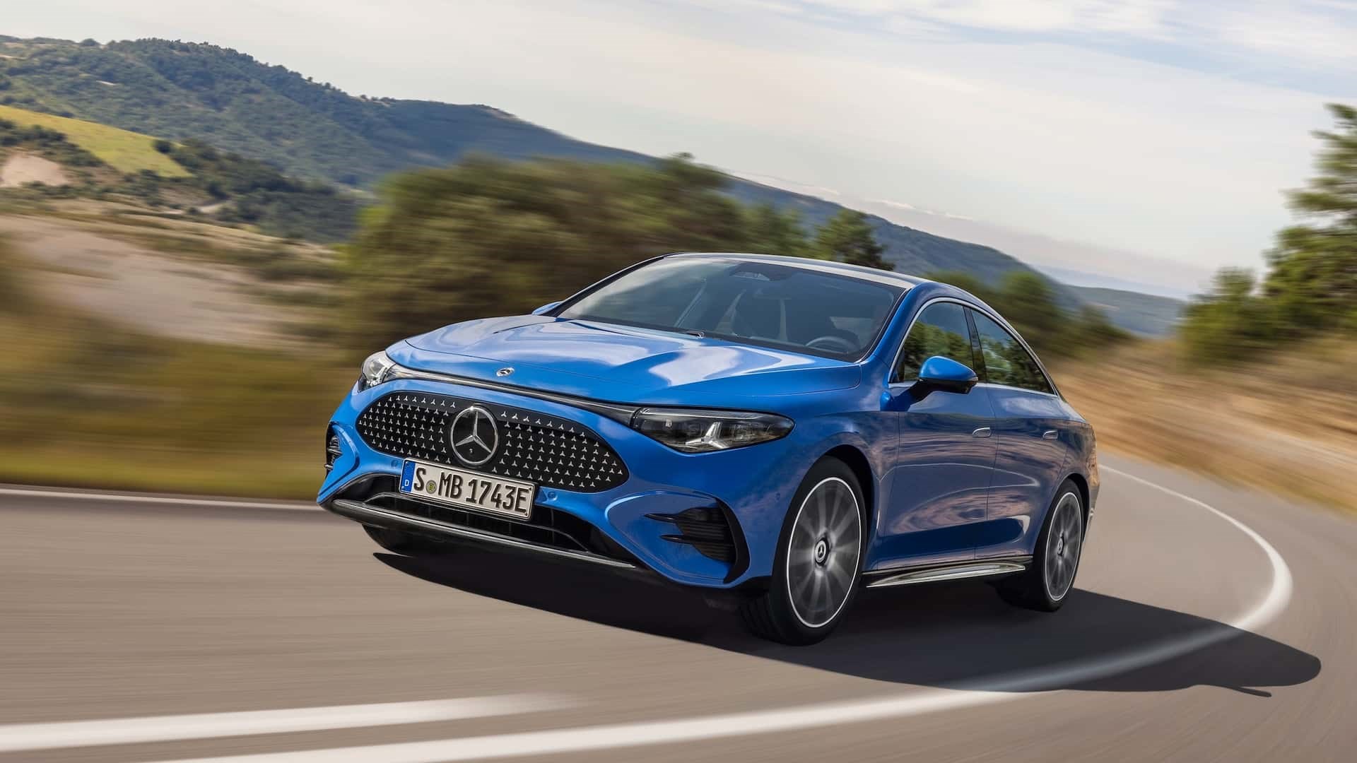 Mercedes Benz CLA