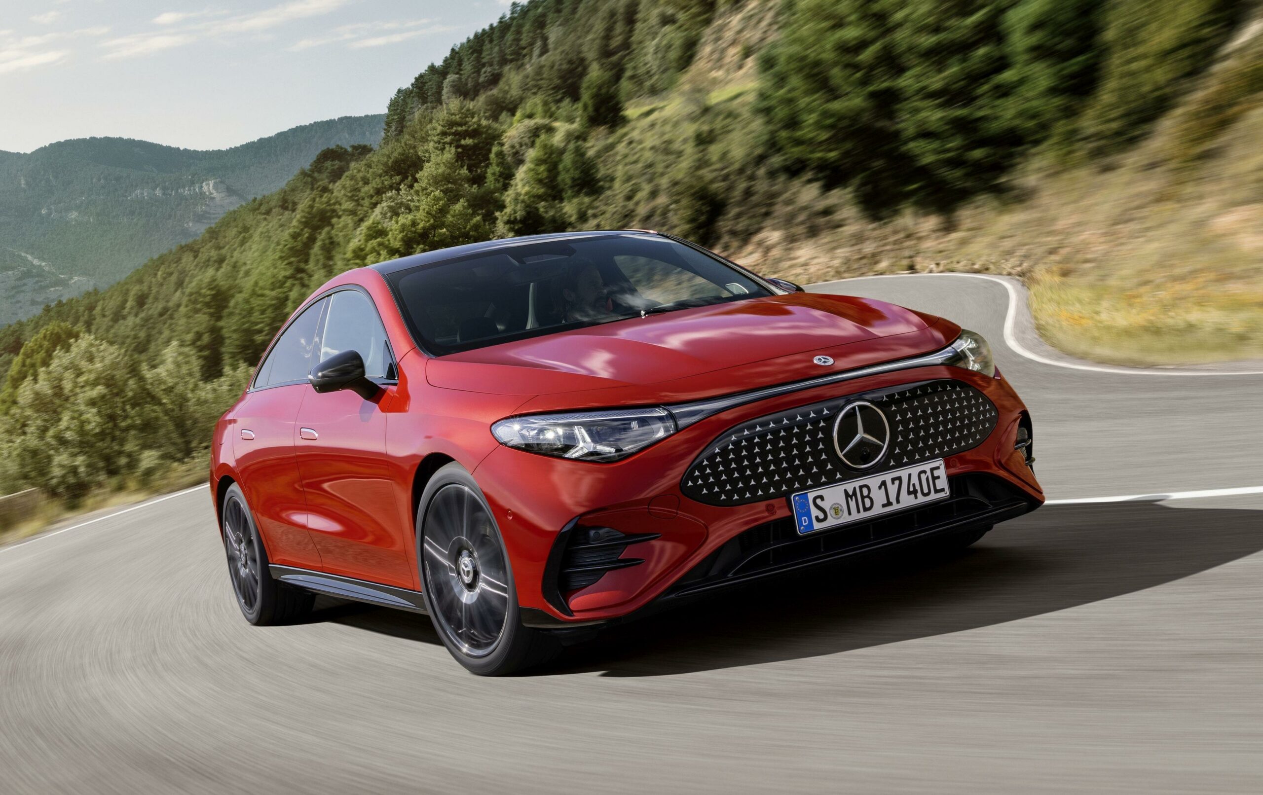 Mercedes CLA 350 4MATIC scaled