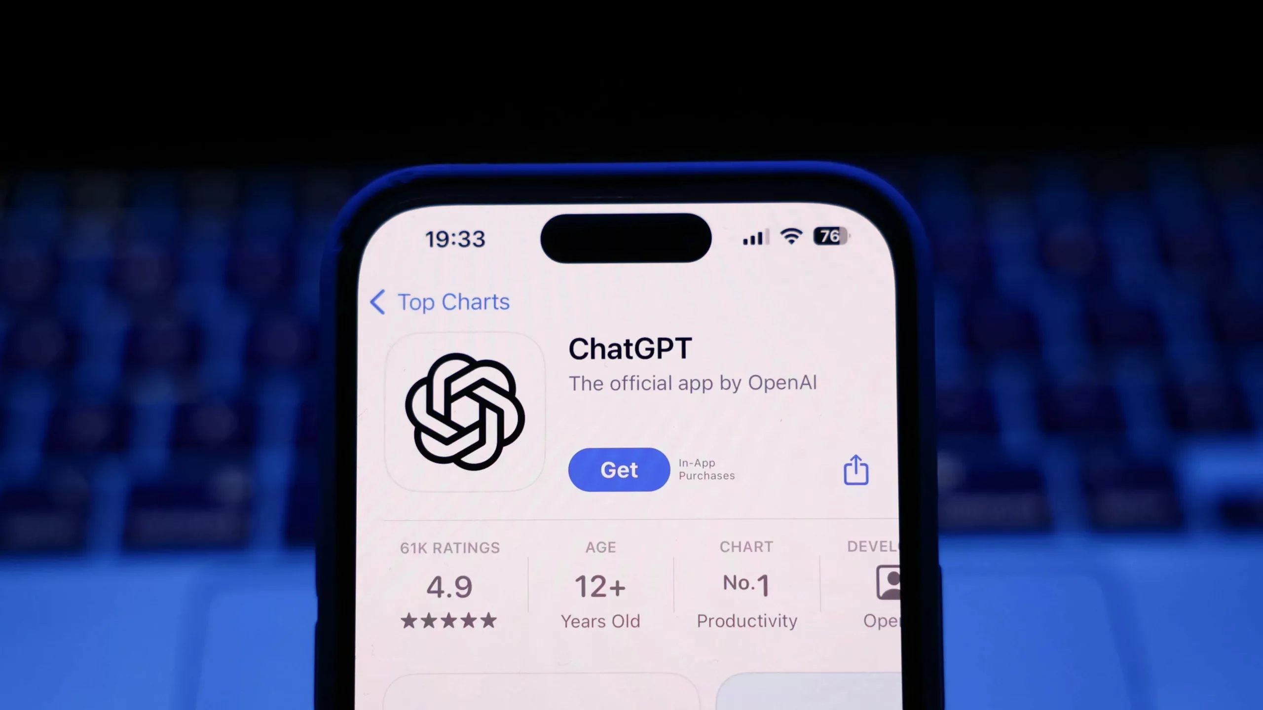 kullanicilar chatgptyi siliyor claudea geciyor scaled.webp