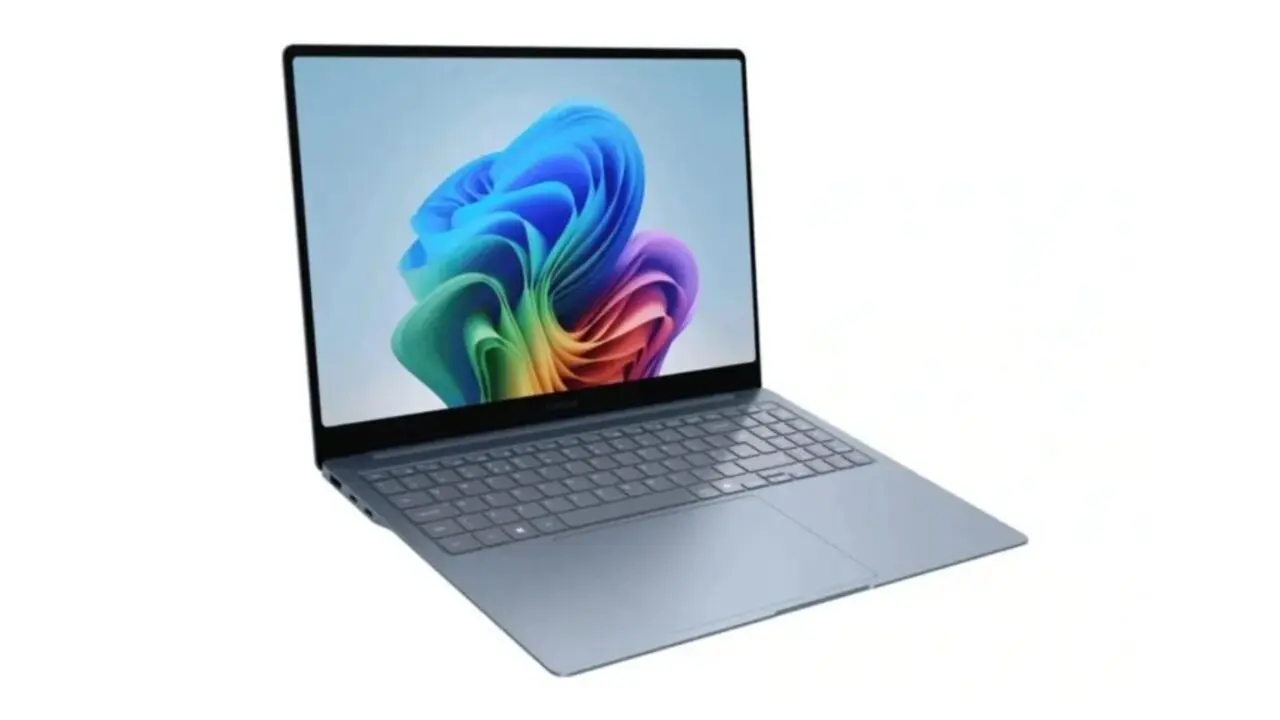 Galaxy Book 6 Edge 1.webp