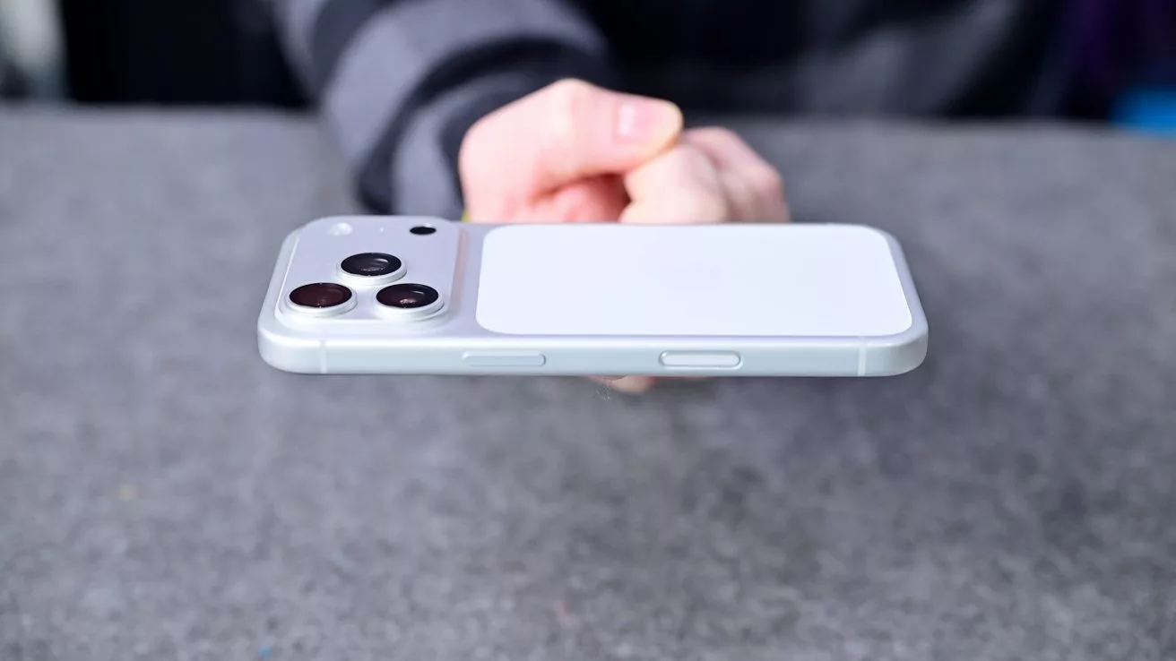 artemis 2 murettebati iphone 17 pro max ile cektigi fotograflari paylasti.webp