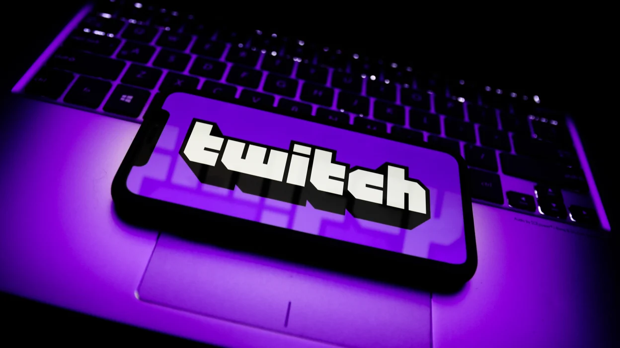 Twitchten Bot Izleyiciye Sert Darbe.webp