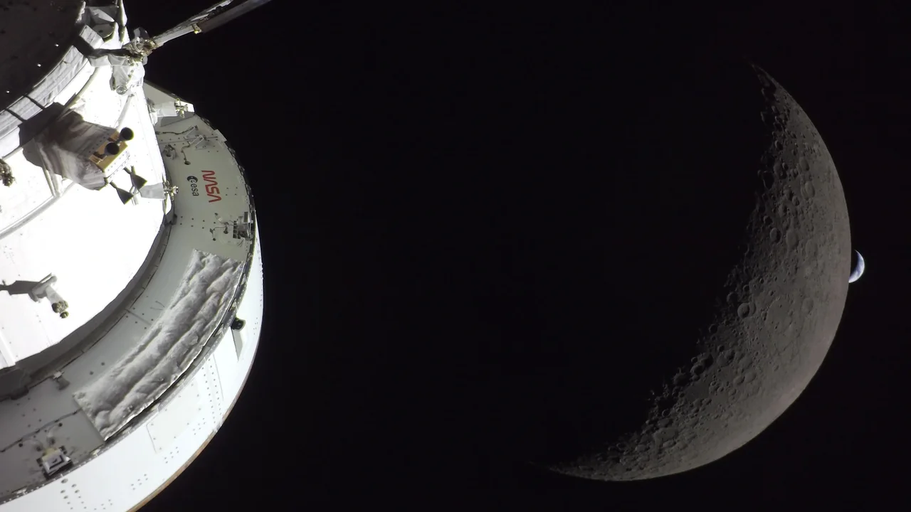astronotlar uzayda 12 bin fotograf cekti iste o kareler.webp