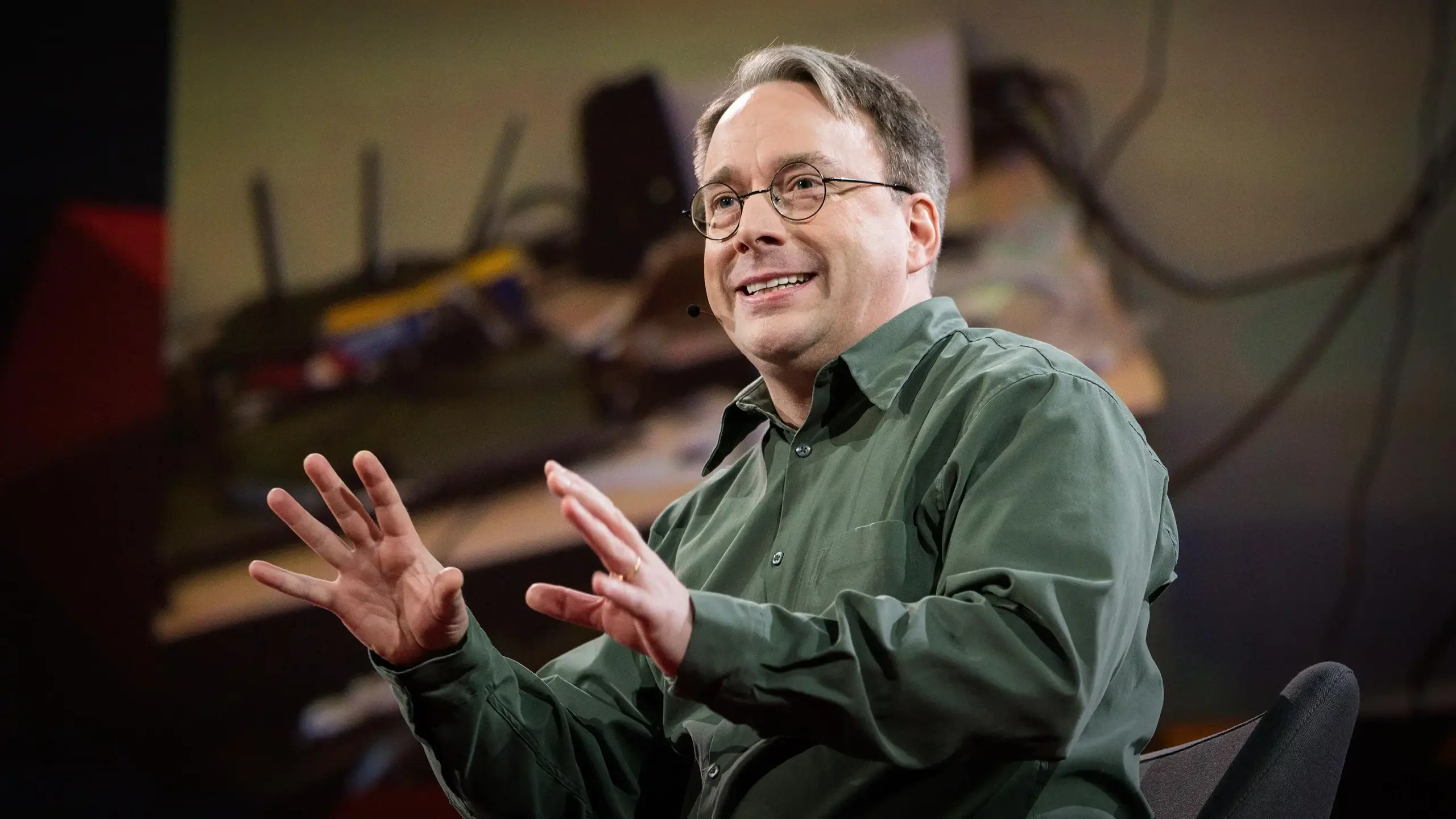linus torvalds yapay zeka devrim degil scaled.webp