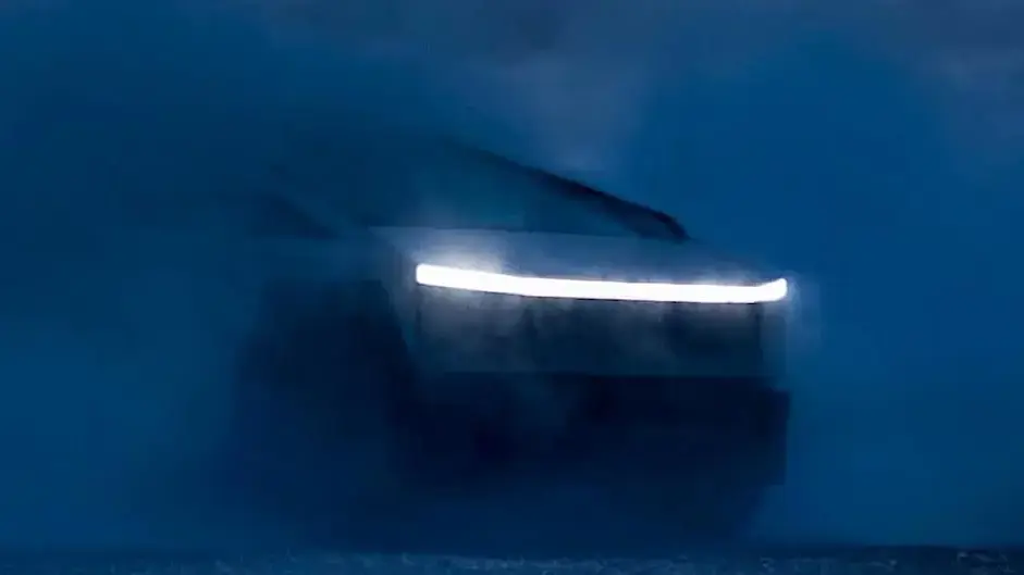 Tesla matrix far e1781129555627.webp