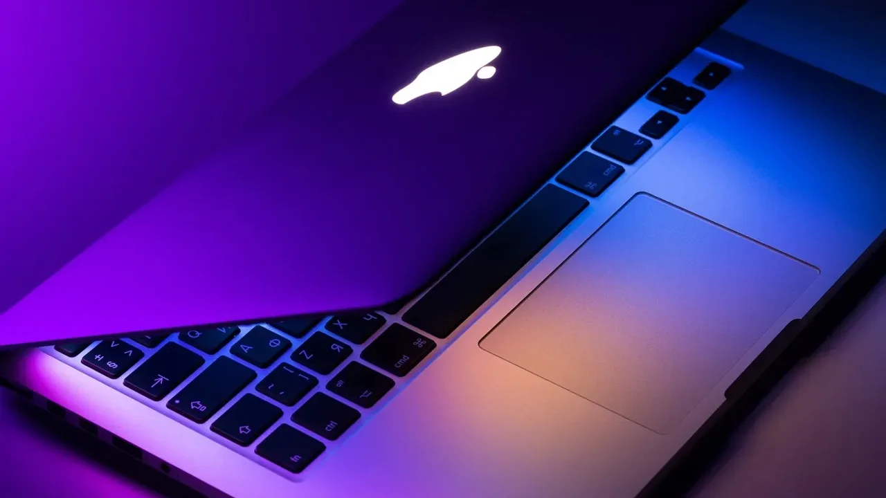 macbook pro kullanicilari uzgun m6 erteleniyor mu.webp