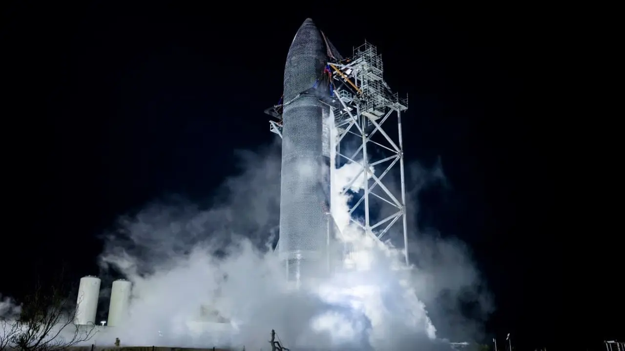 spacex starship in donusu icin fcc den sinyal gucu artisi istedi.webp